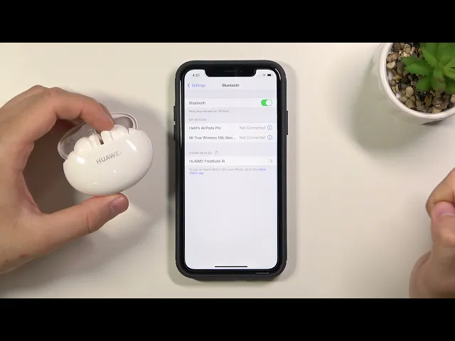 Video thumbnail for How to Connect HUAWEI FreeBuds 4i to iPhone – Pair / Set Up