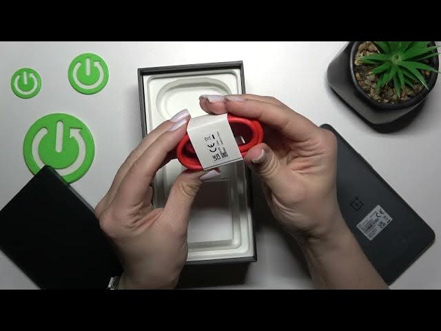 Video thumbnail for OnePlus Nord 2T All Box Accessories Preview