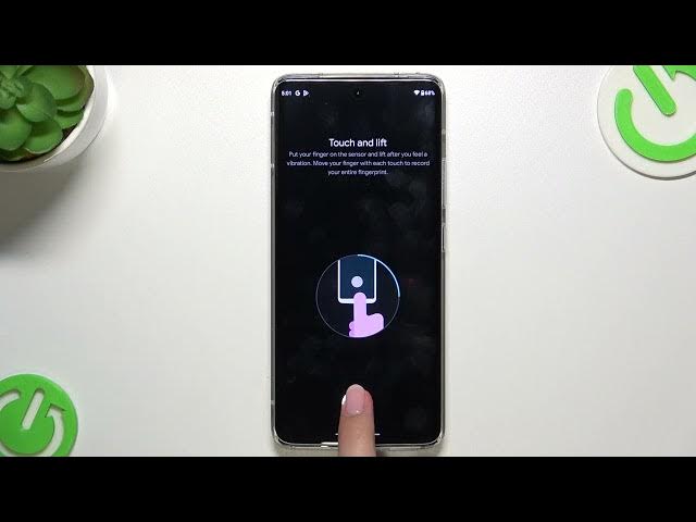 Video thumbnail for How to Add Fingerprint to MOTOROLA Edge 30 Fusion - Scan Fingeprint