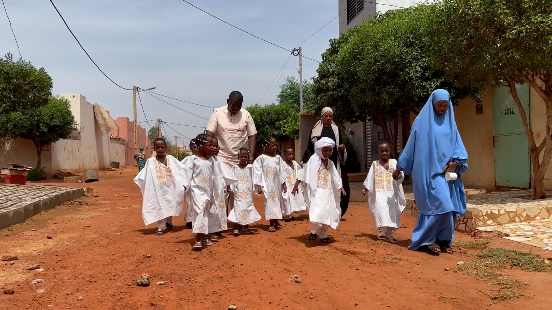 Video thumbnail for World's only nonuplets celebrate their fifth birthday
