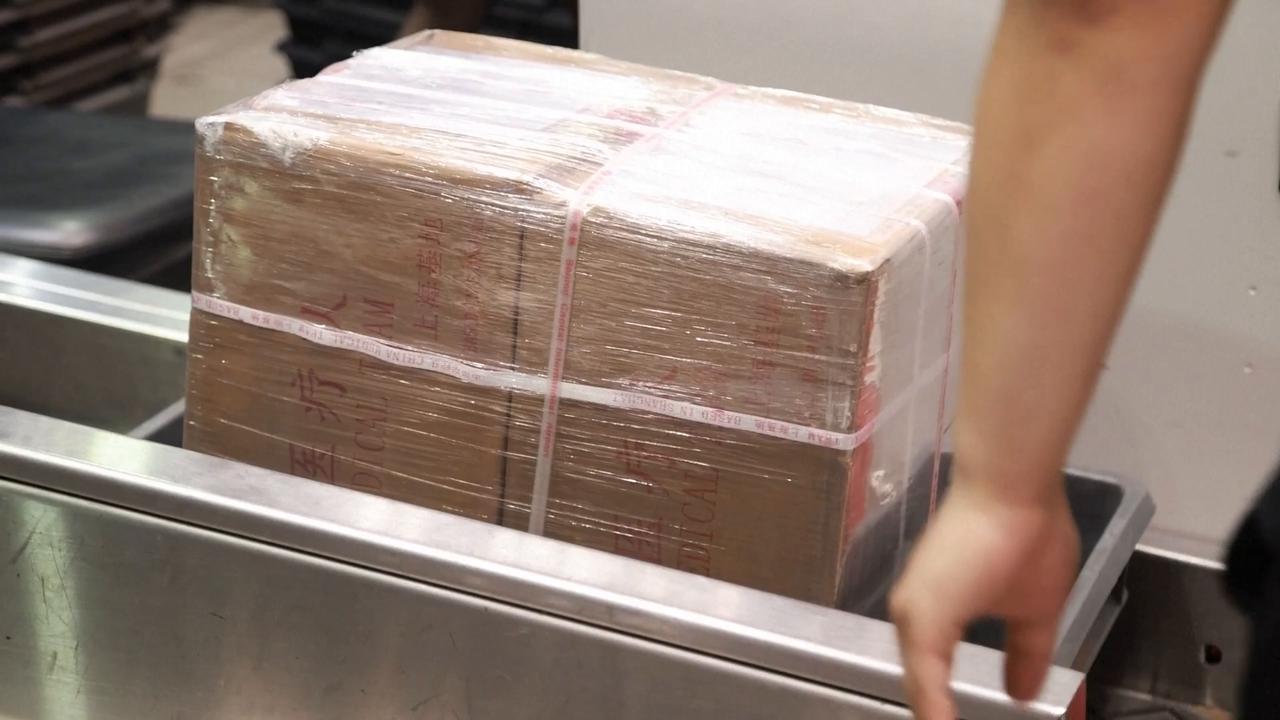 Video thumbnail for China: 3rd Chinese medical expert team leaves for DR Congo for Ebola response.
