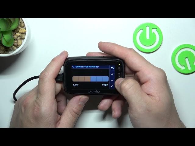Video thumbnail for How to Change G Sensor Sensitivity on MiVue 812?