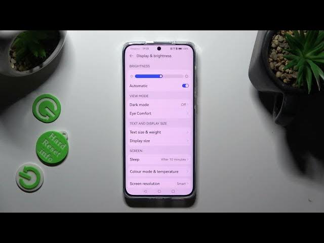 Video thumbnail for How to Turn On & Off Auto Brightness on HUAWEI P60 PRO?
