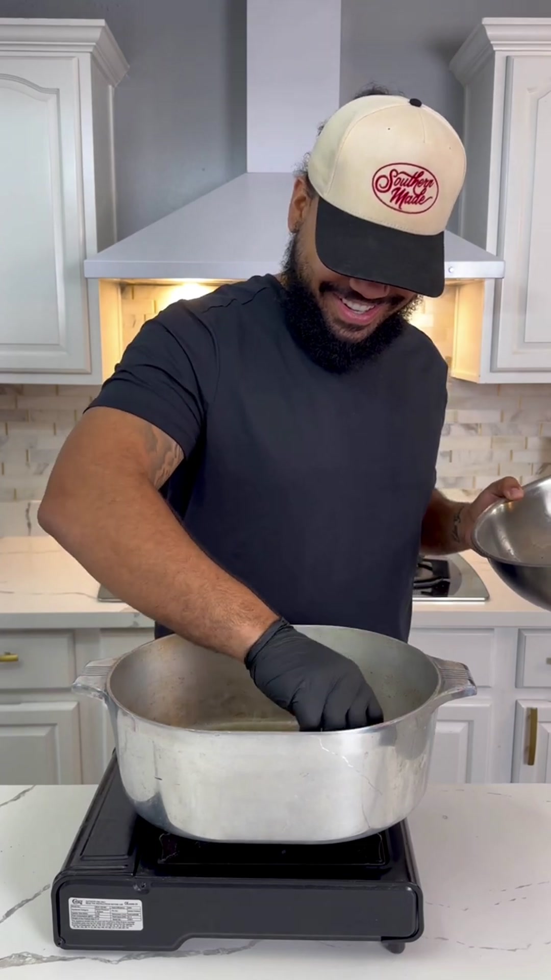 Video thumbnail for Budget Friendly Meal  Cajun Rice And Gravy(720P 60FPS)