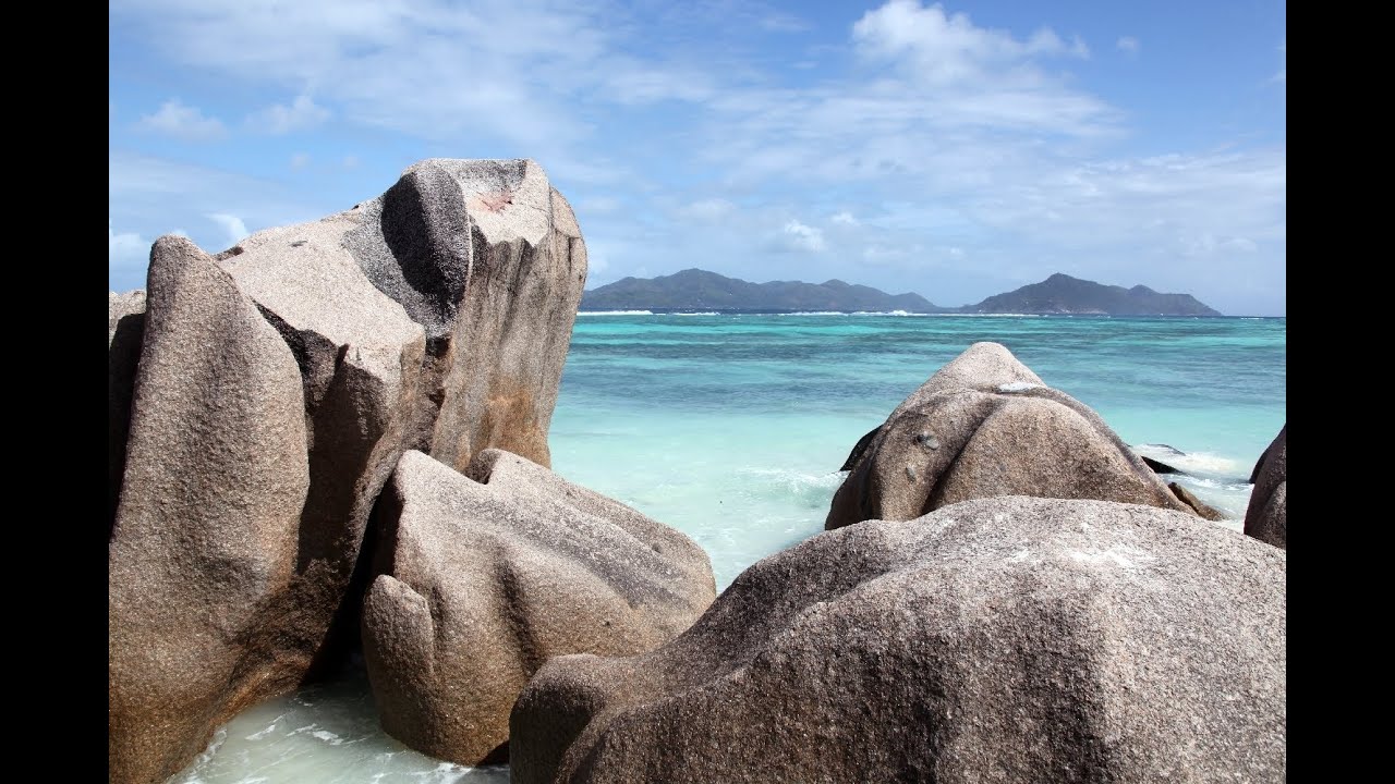 'Video thumbnail for Traumstrand Source d'Argent auf La Digue | Seychellen'
