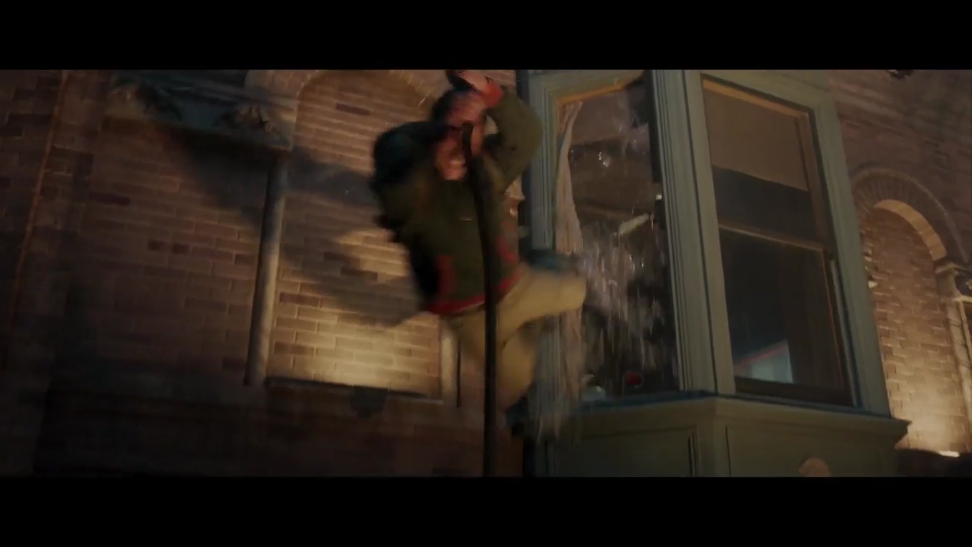 'Video thumbnail for The Running Man - Official 'Directing The Running Man' Behind-The-Scenes Video'