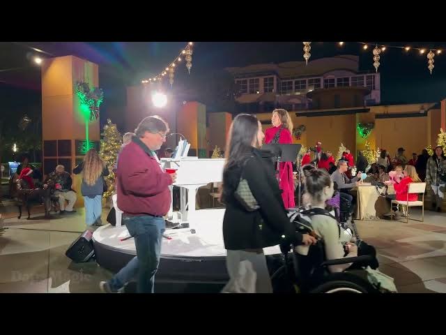 Video thumbnail for Alice in Wonderland | D23: A Jolly Holiday on the Lot 4K