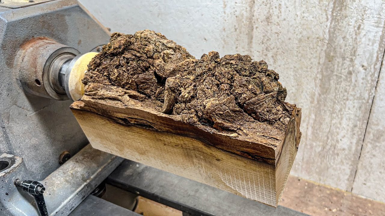 'Video thumbnail for Wood Turning FIREWOOD Log to VASE'