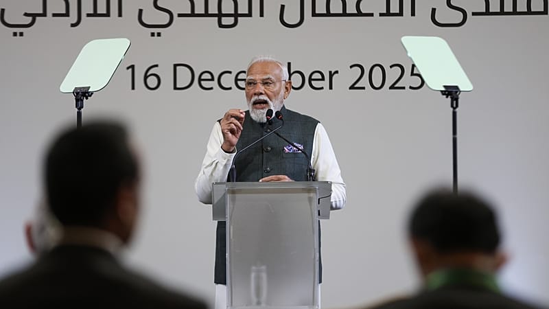 Video thumbnail for Ethiopian PM welcomes India's Modi in Addis Ababa at start of two day visit