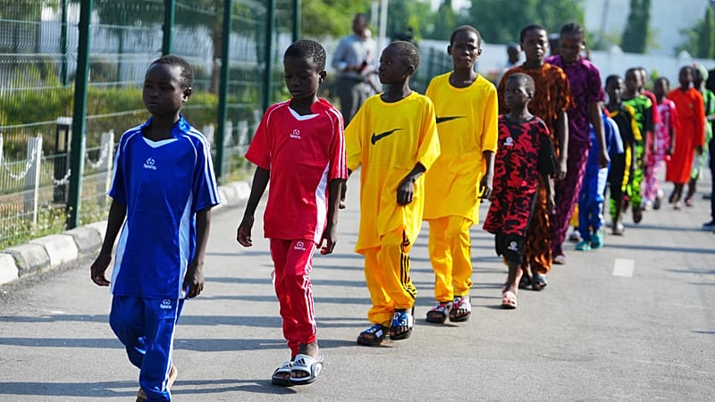 Video thumbnail for Nigeria boosts security as 130 kidnap victims freed