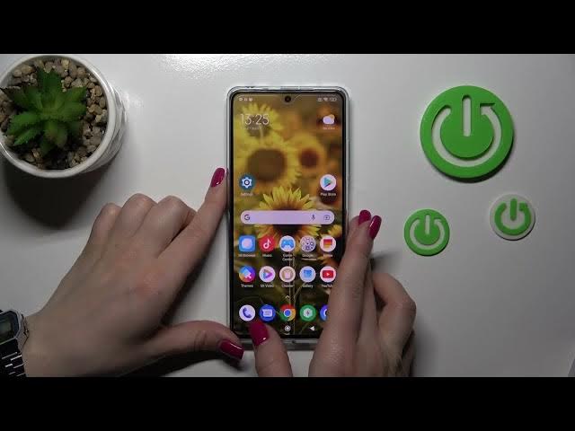 Video thumbnail for How Does Face Recognition Work on POCO X5 Pro - Face Unlock Test