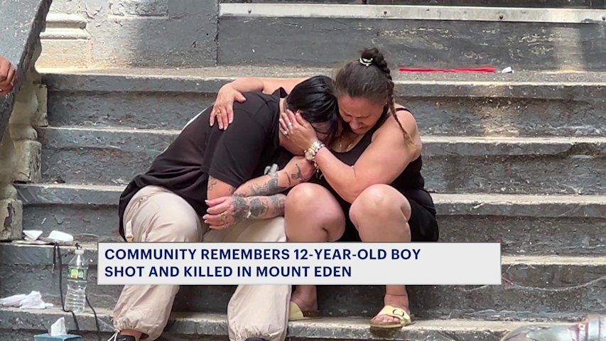 Video thumbnail for Mother, community mourns 12-year-old boy killed in Bronx shooting