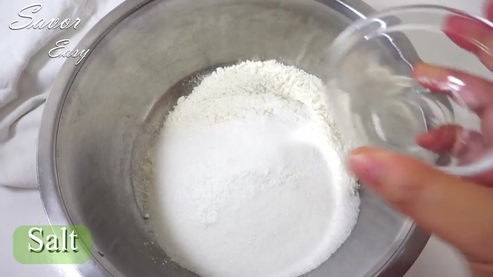 Video thumbnail for Matcha Sponge Cake   Green Tea Cake 抹茶海綿蛋糕(720P 60FPS)