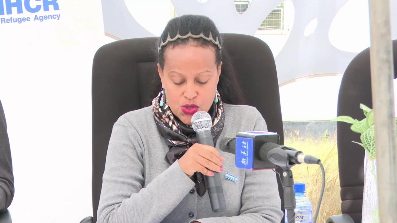Video thumbnail for Zimbabwe: Chinese medical team aids refugees in Lusaka.