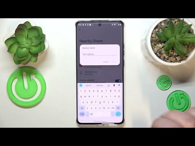 Video thumbnail for How to Configure & Use the Nearby Share Feature on MOTOROLA Edge 40