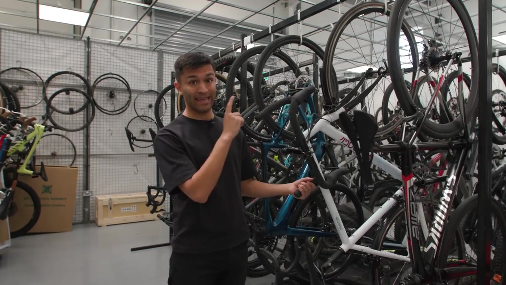 'Video thumbnail for Give Your Old Bike A New Look: Easy & Budget-Friendly Fixes'