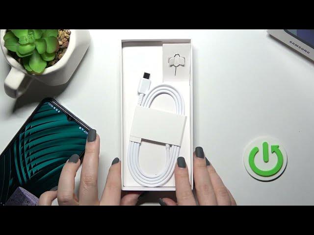 Video thumbnail for SAMSUNG Galaxy F23 | All Box Accessories