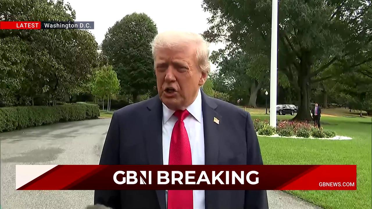 'Video thumbnail for WATCH: Donald Trump speaks out on 'war' against Chicago'