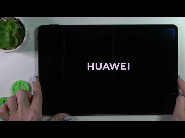 Video thumbnail for Huawei MatePad Pro - Switch On Phone