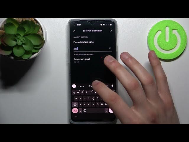 Video thumbnail for How to Lock Apps with a Fingerprint on the OnePlus Nord 2T - App Lock