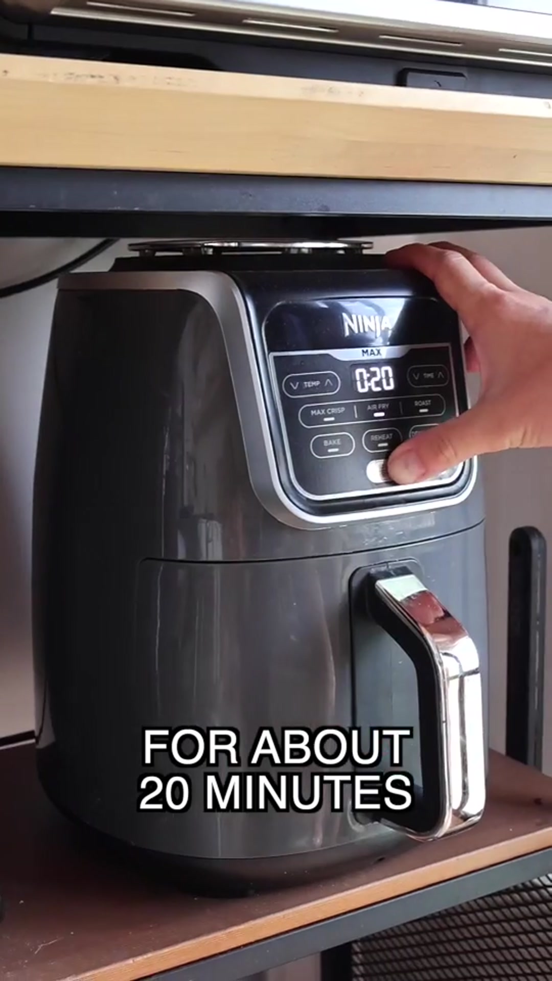 Video thumbnail for Baba ganoush; a smoky, creamy eggplant dip. (960p_25fps_H264-128kbit_AAC)