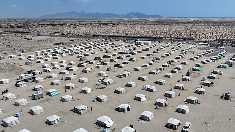Video thumbnail for Displaced families in Yemen live in dire humanitarian situation