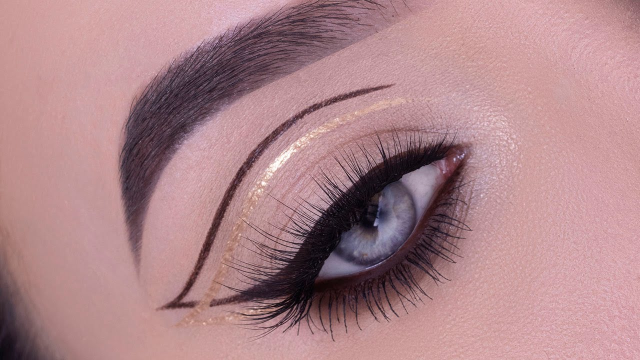 Video thumbnail for Try This Trendy Eye Liner Makeup Tutorial!