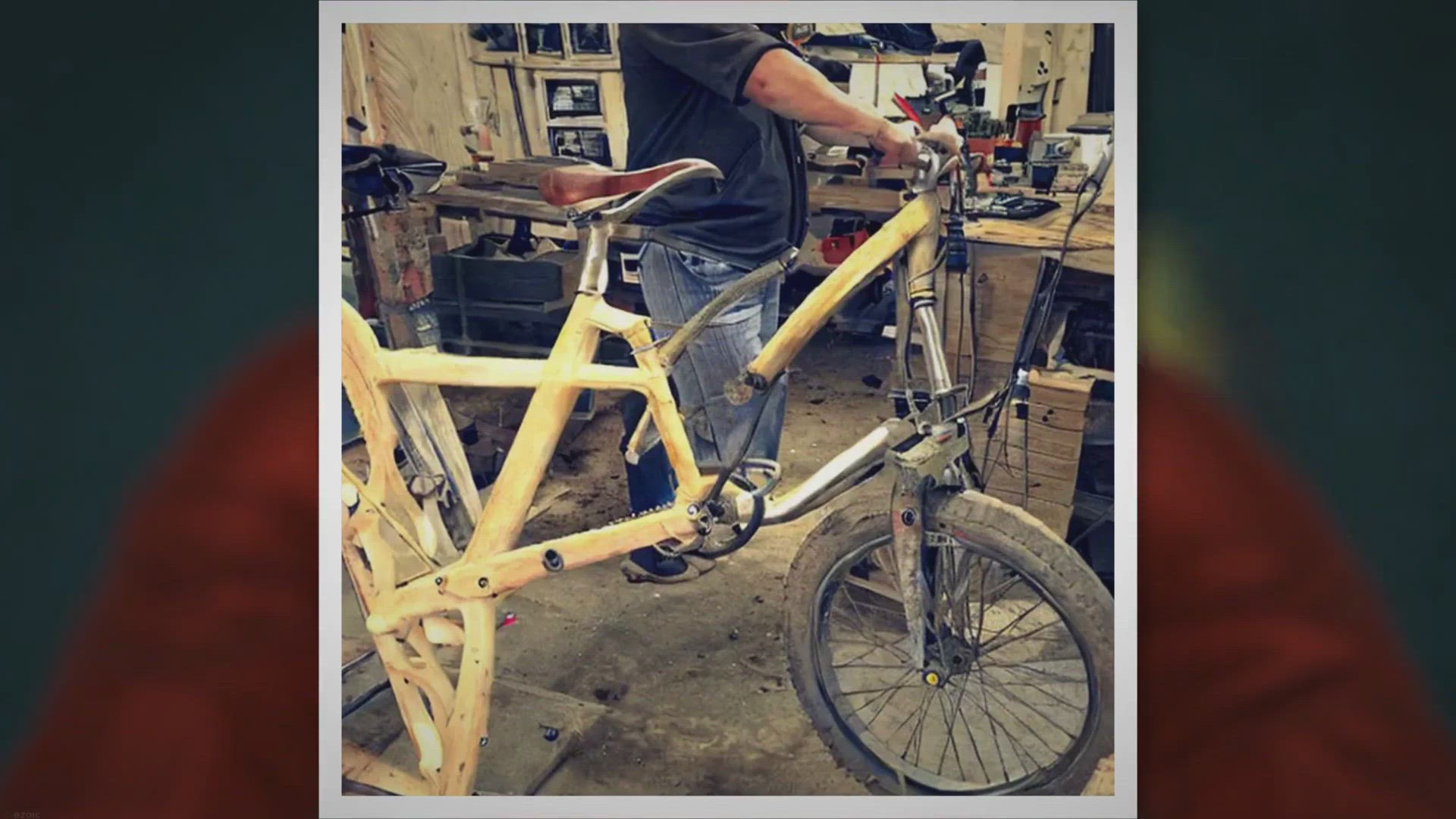 Video thumbnail for Paint On Bike