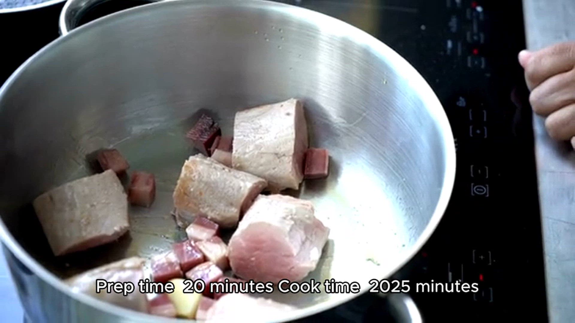 Video thumbnail for easy swedish meatball recipe