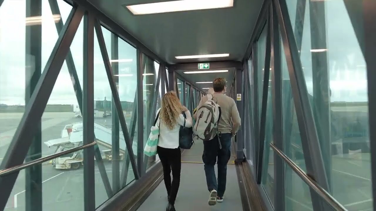 Video thumbnail for Reykjavik Iceland International Airport Arrival  “Keflavík Airport”