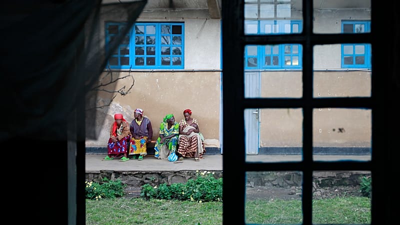 Video thumbnail for Mothers at risk as free maternity care ends in Congo