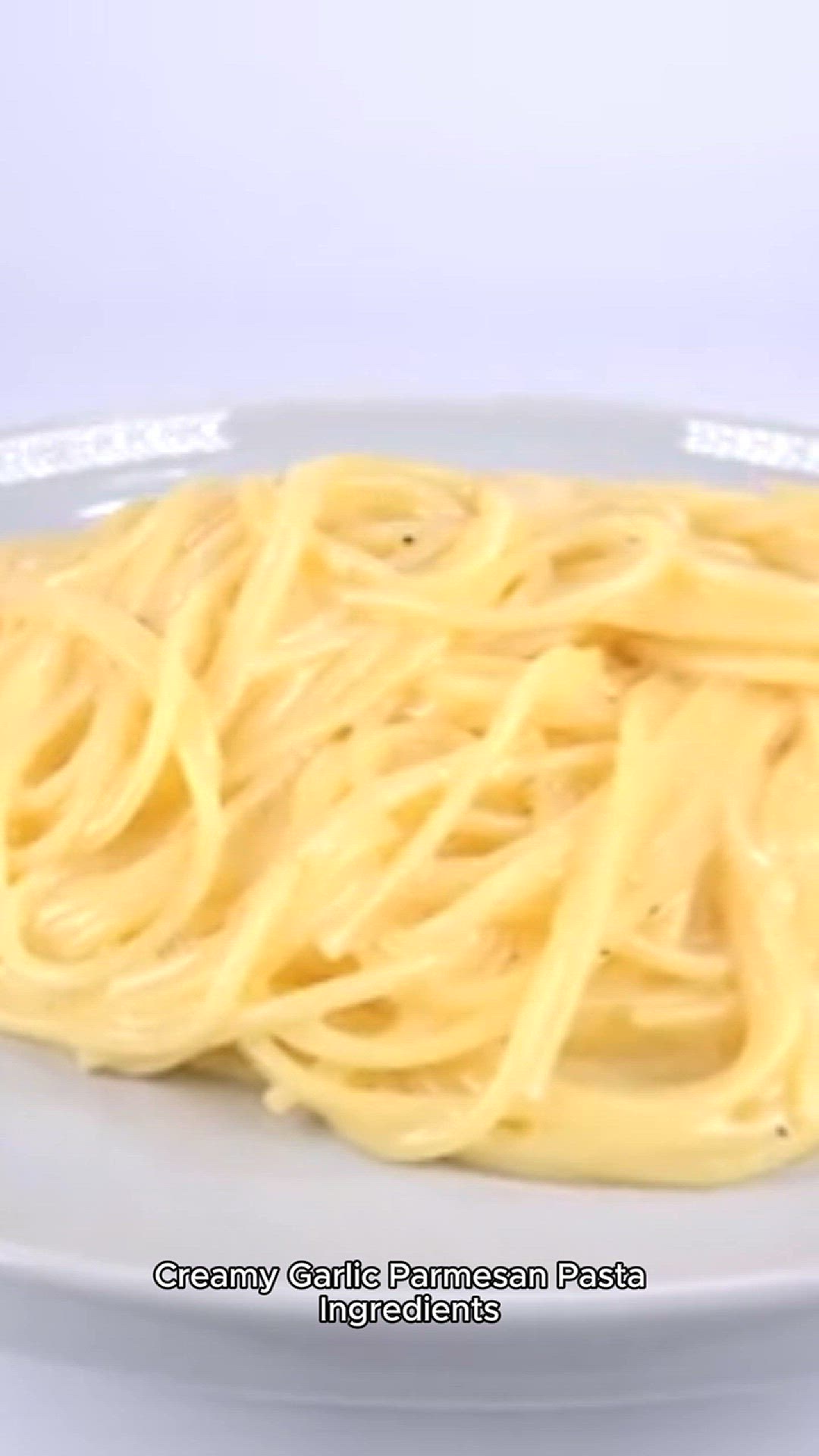 Video thumbnail for creamy pasta permesan recipe