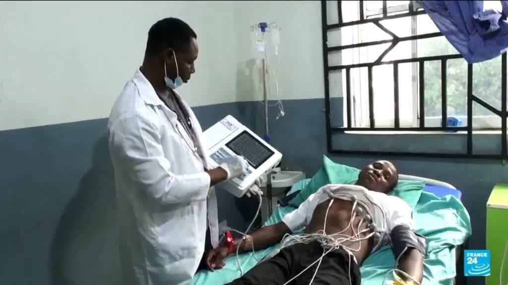 Video thumbnail for Suspected alcohol poisoning in Nigeria's Ondo State kills at least 49 people