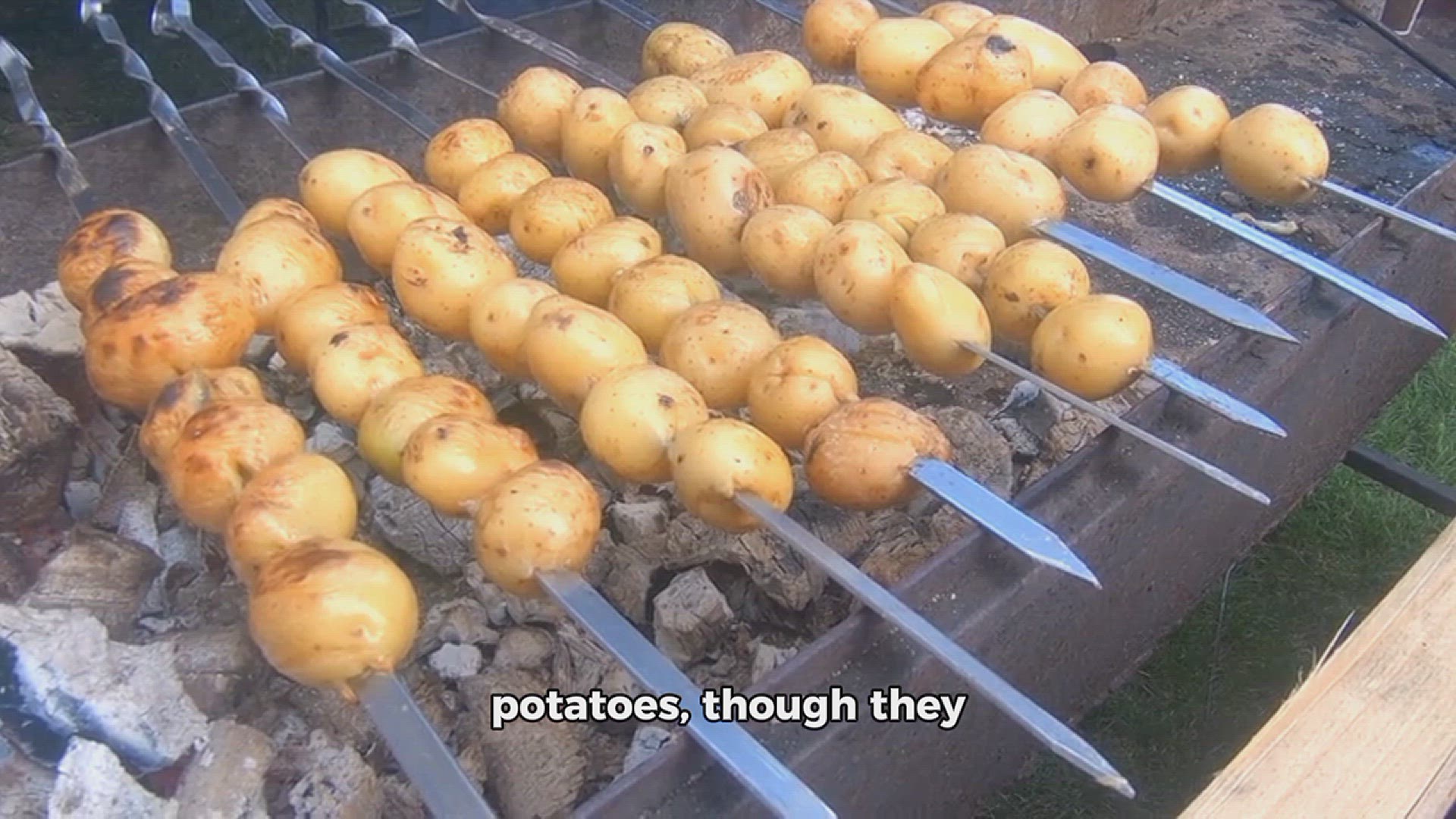 Video thumbnail for breakfast potatoes recipe