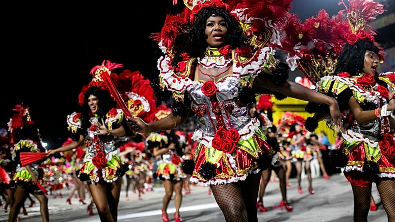 Video thumbnail for Rio’s samba schools dazzle in high-stakes carnival showdown