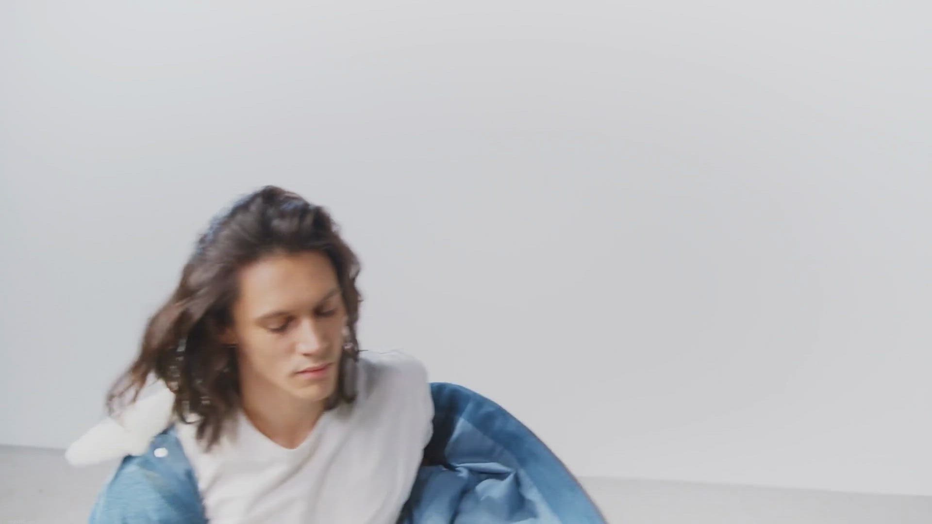 Video thumbnail for 10 Spring Outfit Ideas: Stay Fashionable and Comfortable!