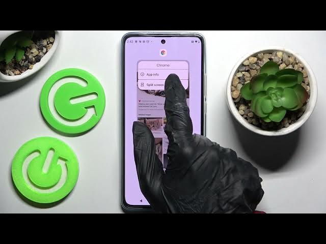 Video thumbnail for MOTOROLA EDGE 30 - How To Enter Split Screen