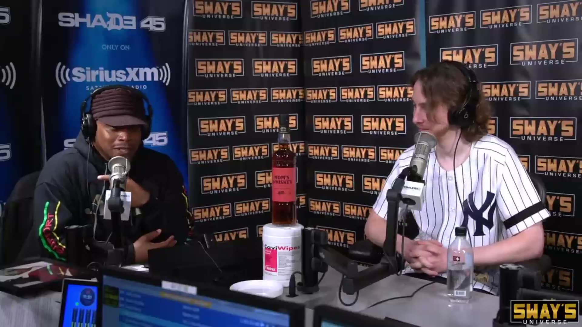 Video thumbnail for Marlon Craft Completely Spazzes On Nas' "Nas Is Like" Beat | SWAY’S UNIVERSE