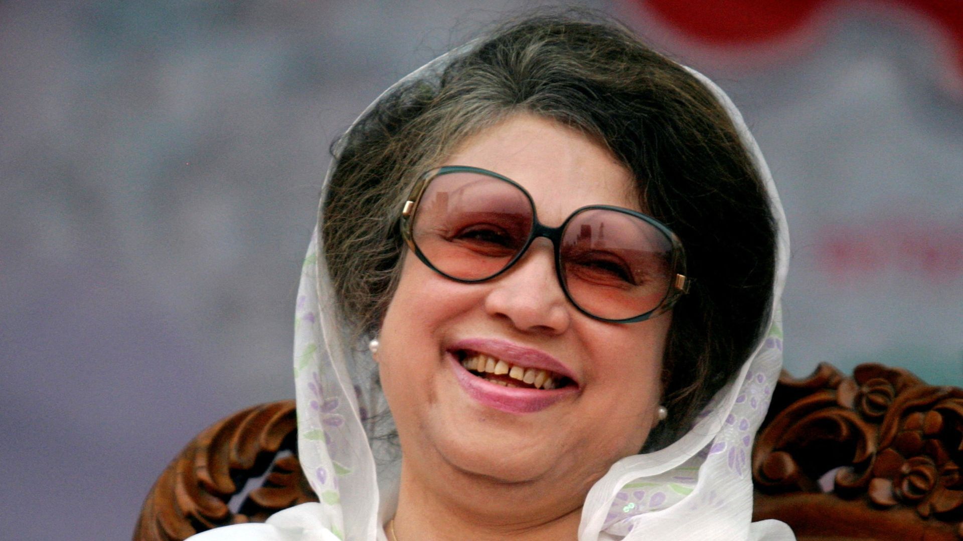Video thumbnail for Bangladesh former Prime Minister Khaleda Zia dies, aged 80