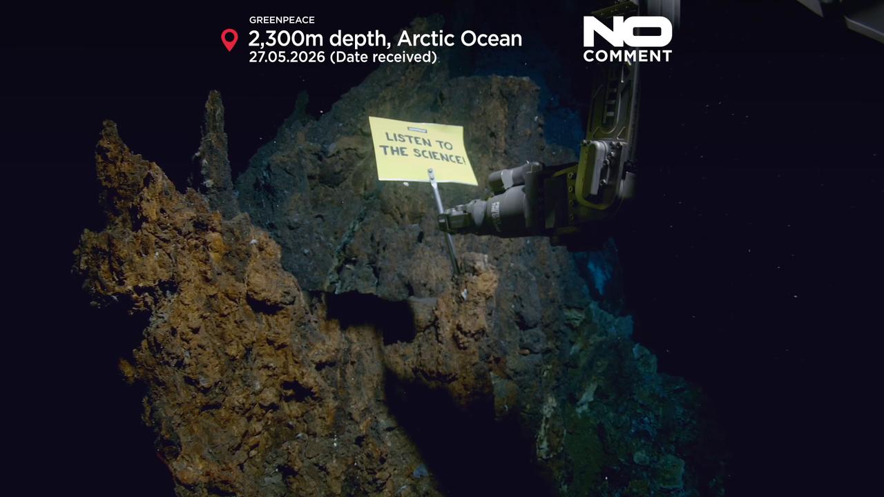 Video thumbnail for Greenpeace stages record deep-sea protest against seabed mining