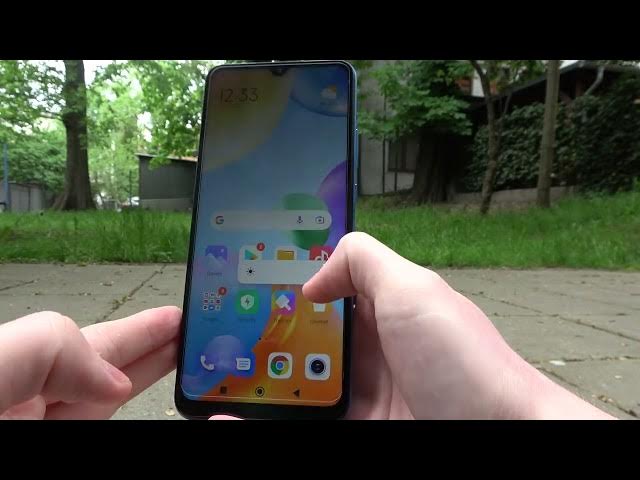 Video thumbnail for XIAOMI Redmi 10c Outdoor Screen Brightness