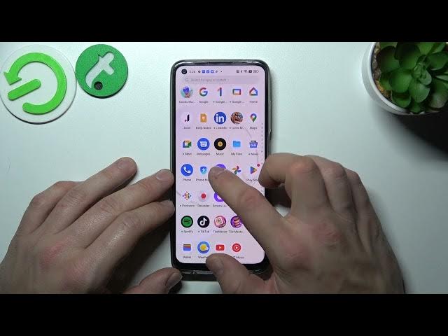 Video thumbnail for How to Remove or Restore Messages Icon from the Screen on Realme 10