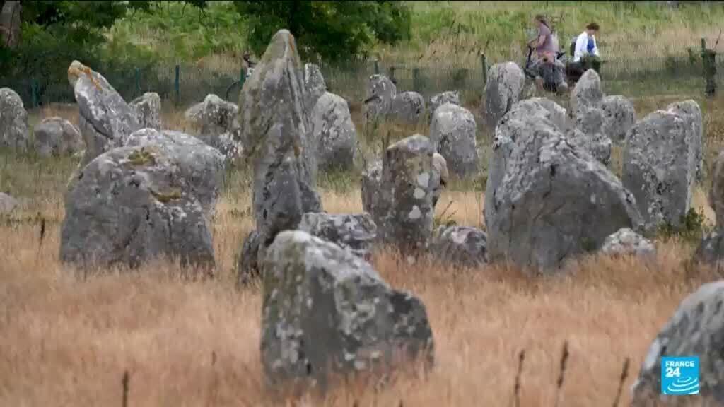 'Video thumbnail for France's Carnac stones vie for UNESCO world heritage list spot'