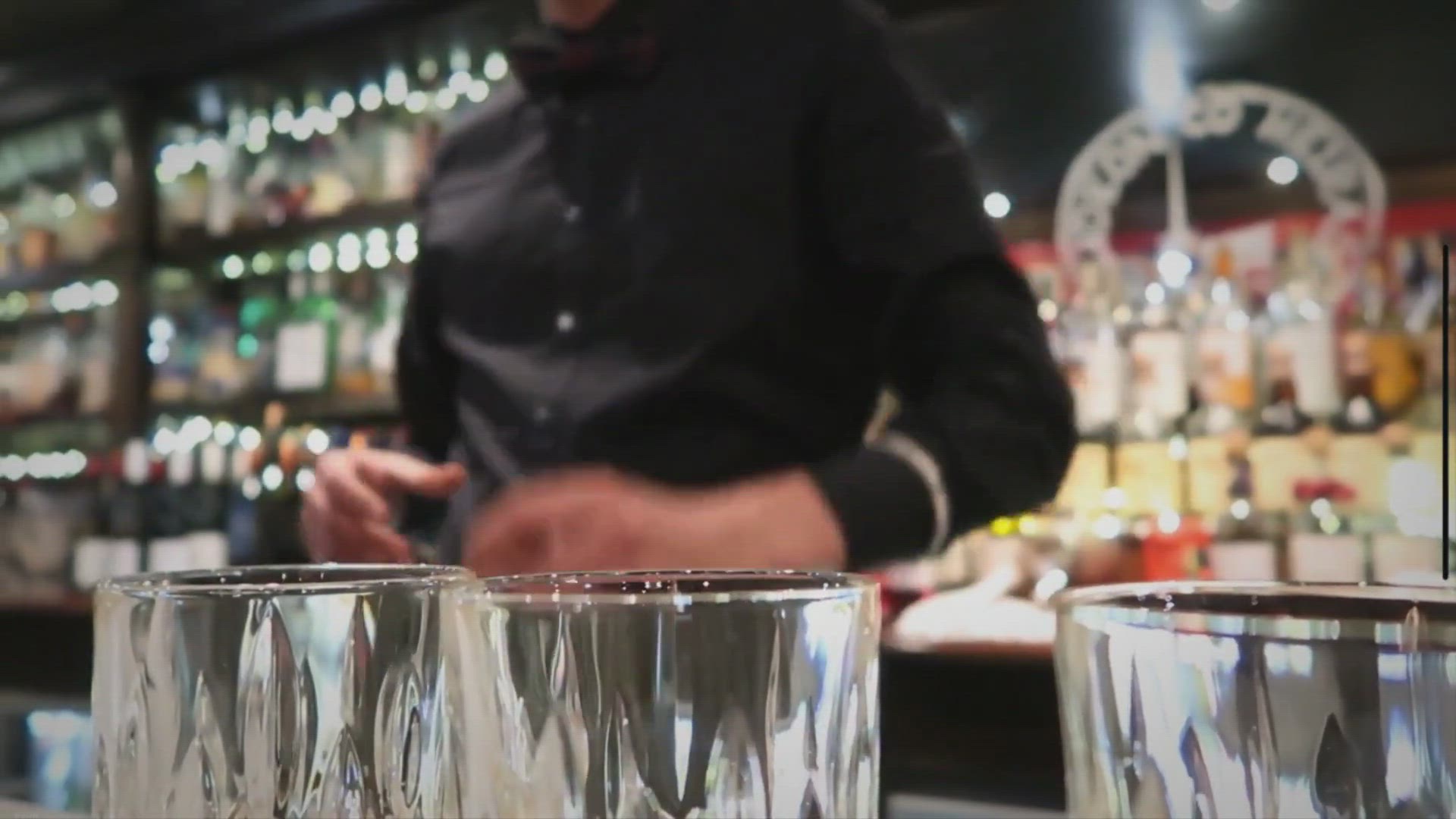 Video thumbnail for Rampur Whisky Price In Delhi [Today’s Rate]