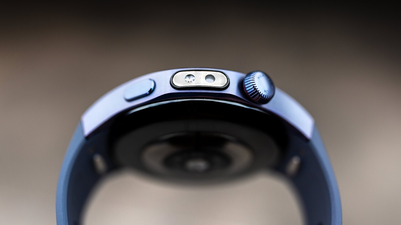 Video thumbnail for What's Huawei Been Up To?