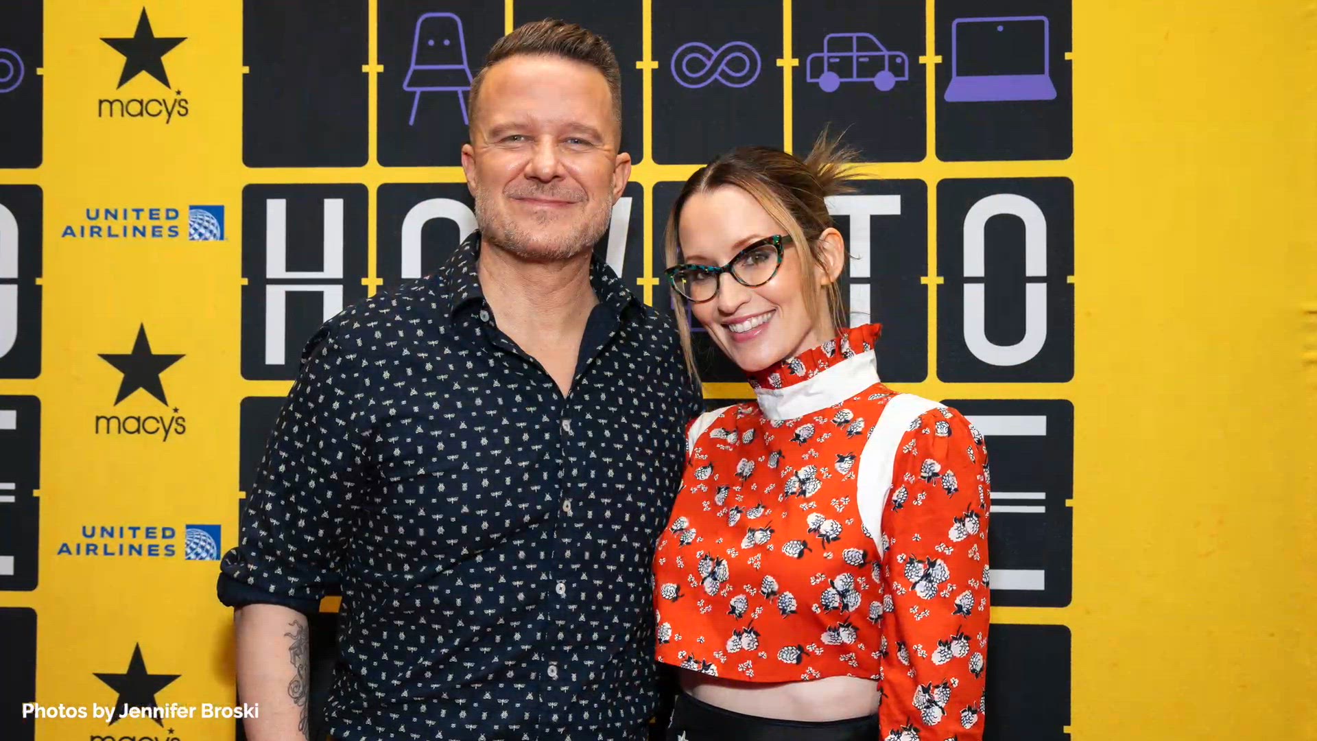 Video thumbnail for Video: Stars Walk the Red Carpet for Opening Night of HOW TO DANCE IN OHIO