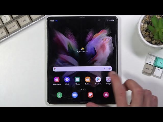 Video thumbnail for Top Tricks SAMSUNG Galaxy Z Fold3 - The Best Tips & Cool Features