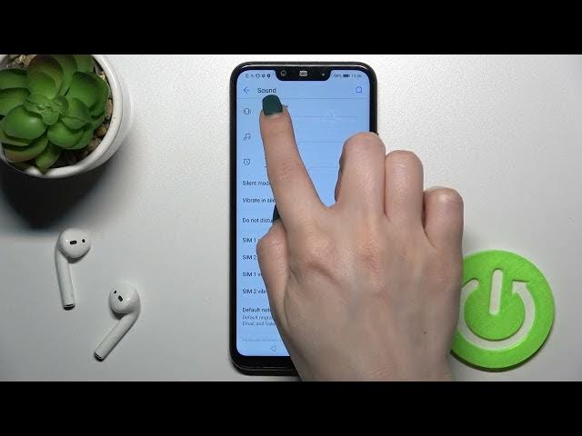 Video thumbnail for How to Mute Notification Sounds on HUAWEI Mate 20 Lite
