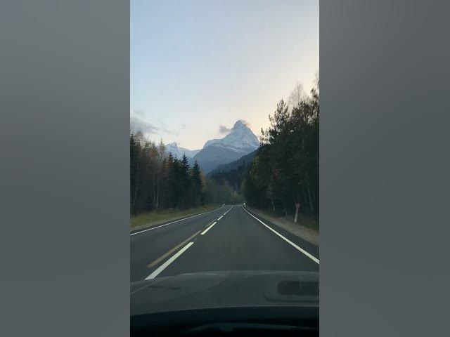 Video thumbnail for The mountains🤩 #aesthetic #automobile #speedsong