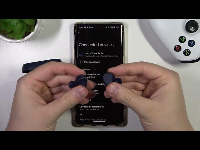 Video thumbnail for How to Enter Pairing Mode Manually on Jabra Elite 4 Active?